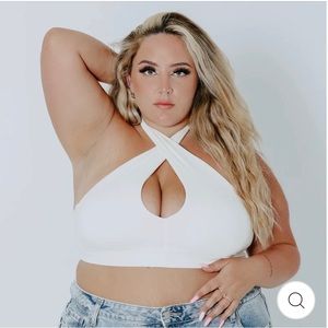 Klassy network keyhole brami top
